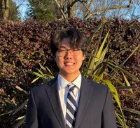 Headshot of Alexander Pak