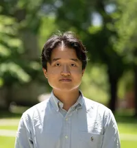 Headshot of Justin Park