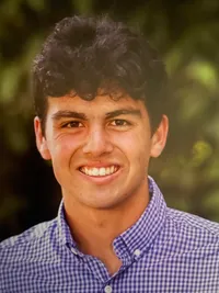 Headshot of Riley Rosenberger