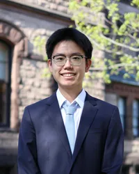 Headshot of Steven Ding